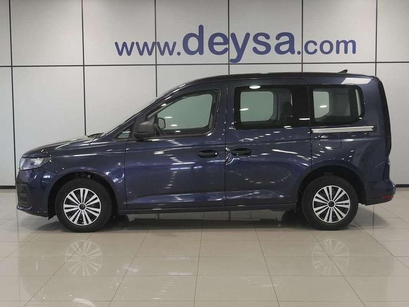 Usado Ford Tourneo Trend 102 CV (75 kW) 2025 Azul Van