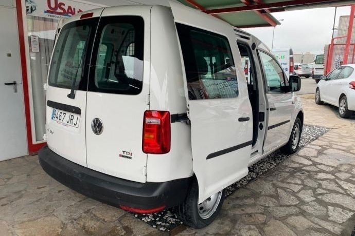 Usado VW Caddy 122 CV (89 kW) 2016 Blanco Monovolumen