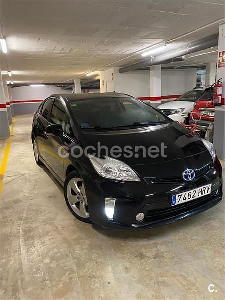 Negro Usado 2013 Toyota Prius Advance Utilitario | 9900 € (Super precio) - Imagen 1/4