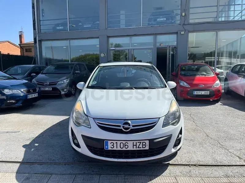 Usado Opel Corsa Expression 75 CV (55 kW) 2014 Blanco Utilitario