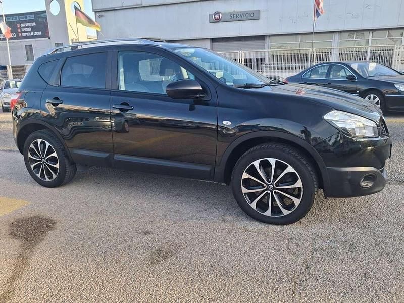 Usado Nissan Qashqai Acenta 150 CV (110 kW) 2011 Negro SUV