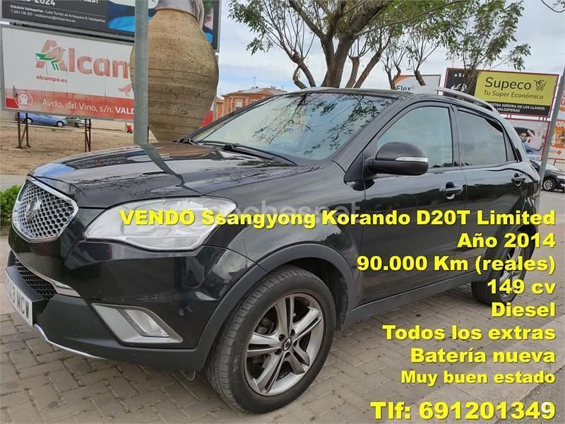Usado Ssangyong (KGM) Korando Limited 175 CV (128 kW) 2014 Negro SUV
