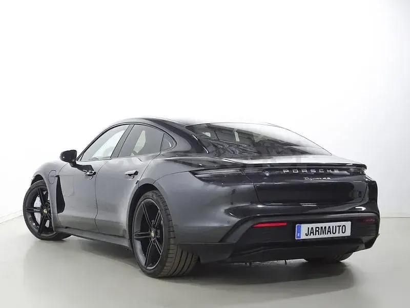 Käytetty Porsche Taycan 4S 389 kW (530 HP) 2020 Harmaa Sedan