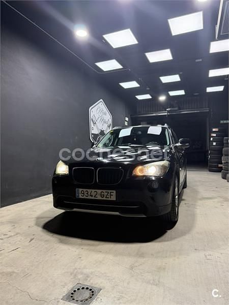 Negro Usado 2010 BMW X1 SUV | 9200 € (Buen precio) - Imagen 1/3