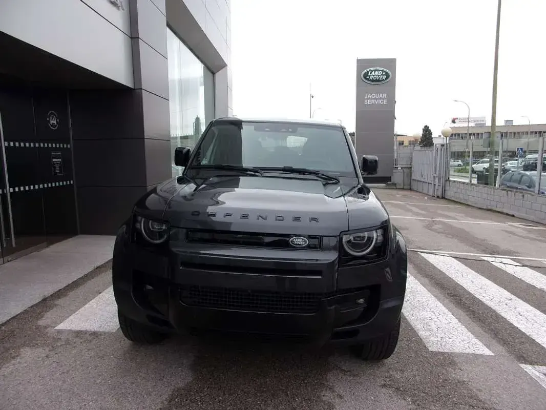Nuevo Land Rover Defender S 249 CV (183 kW) 2026 Gris SUV