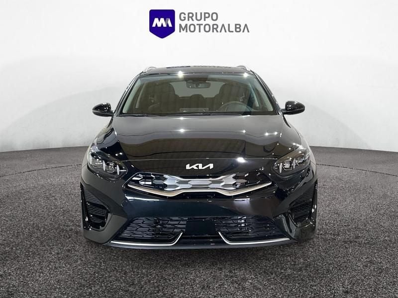 Nuevo Kia Ceed 141 CV (103 kW) 2025 Negro Utilitario