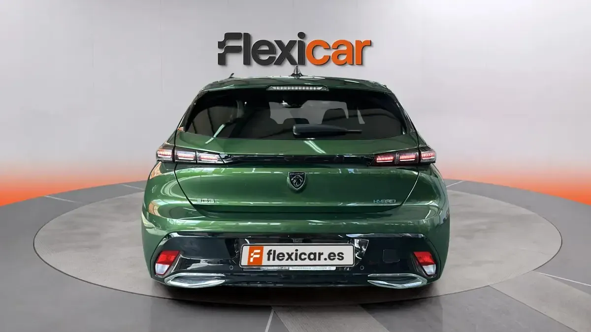 Usado Peugeot 308 Allure 180 CV (132 kW) 2022 Verde Berlina