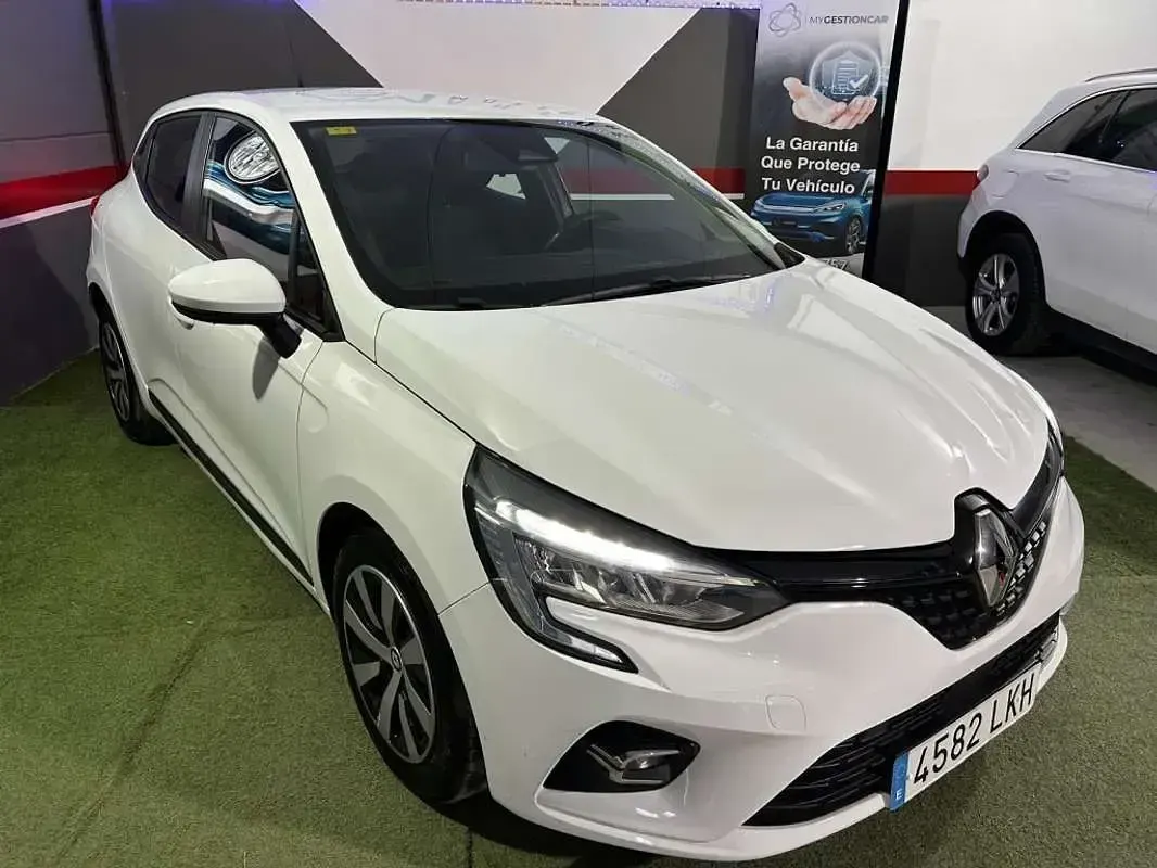 Usado Renault Clio Business 86 CV (63 kW) 2020 Blanco Utilitario