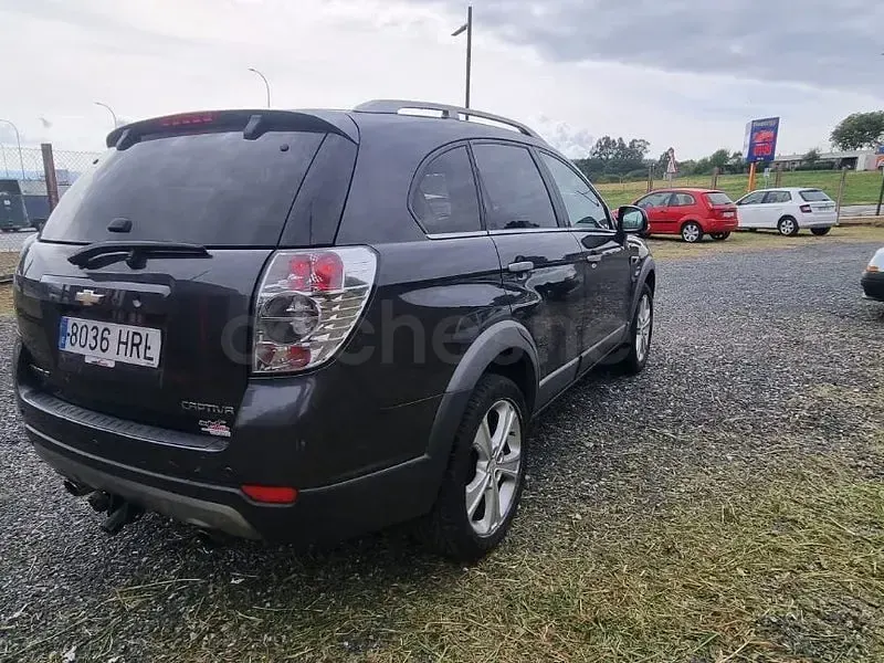Usado Chevrolet Captiva LT 184 CV (135 kW) 2013 Negro SUV