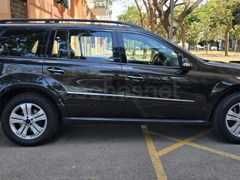 Usado Mercedes GL320 224 CV (164 kW) 2008 Negro SUV
