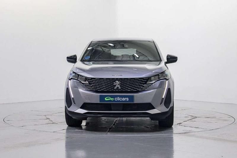 Usado Peugeot 3008 Allure 179 CV (131 kW) 2023 Plateado SUV