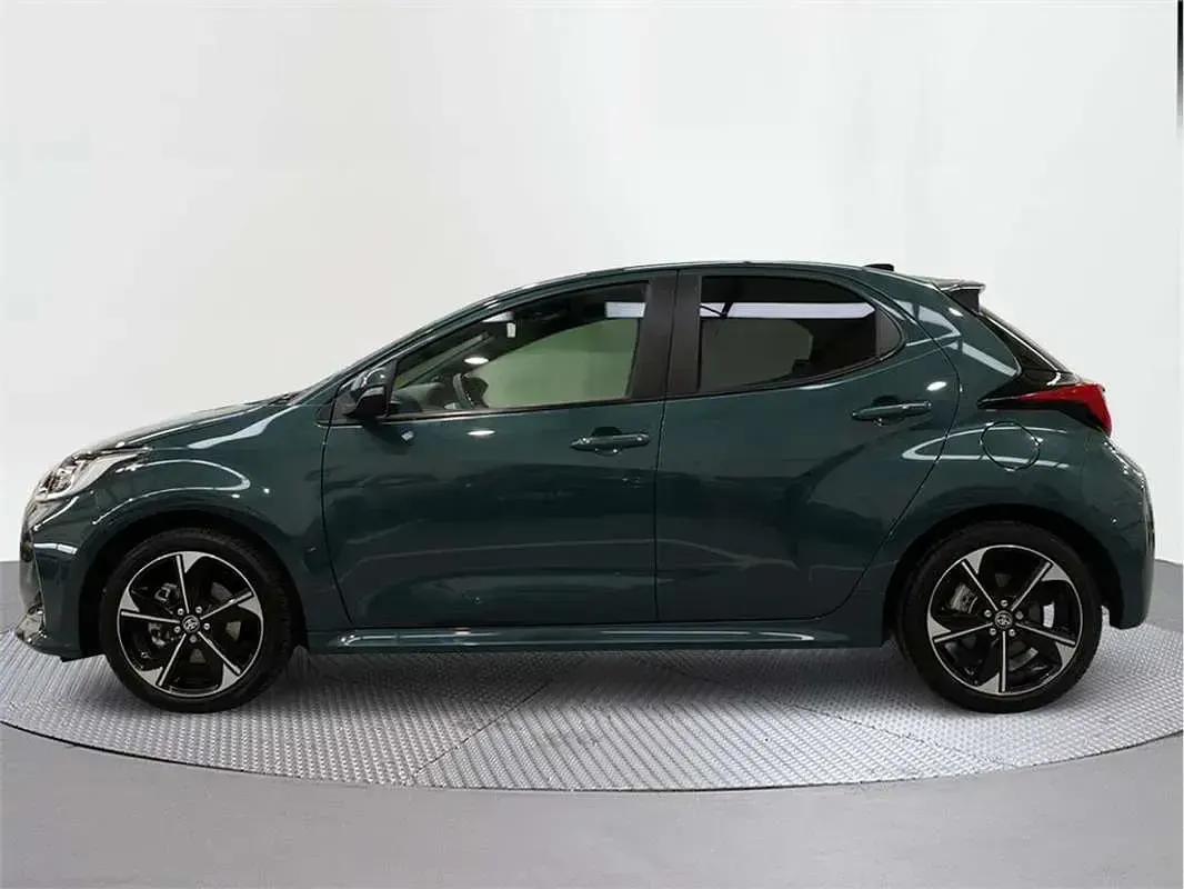 Usado Toyota Yaris Style 116 CV (85 kW) 2025 Utilitario