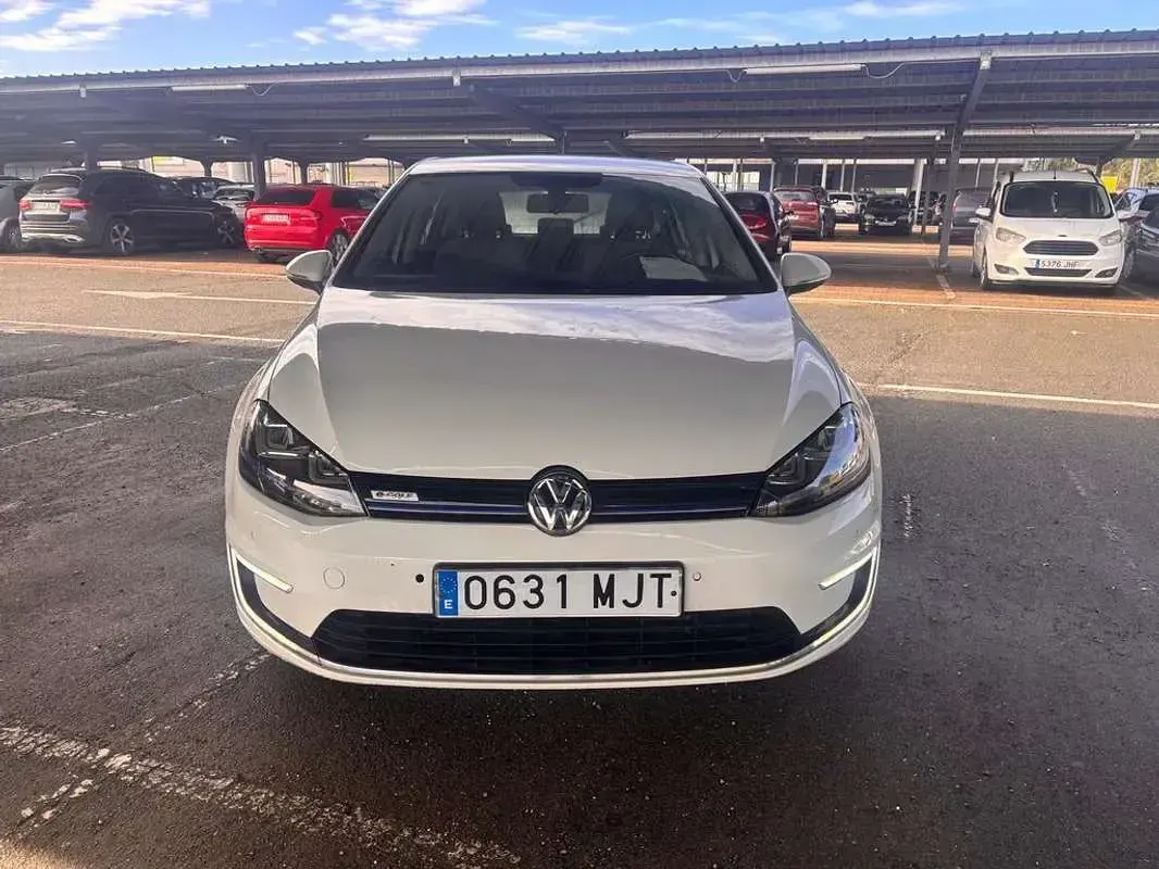 Usado VW e-Golf 84 kW (115 CV) 2015 Blanco Utilitario