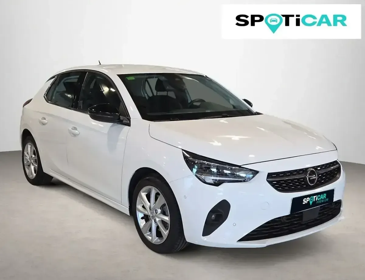 Usado Opel Corsa Elegance 101 CV (74 kW) 2022 Blanco Utilitario