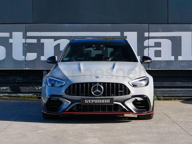 Usado Mercedes C63S AMG 680 CV (500 kW) 2023 Gris / plata Familiar