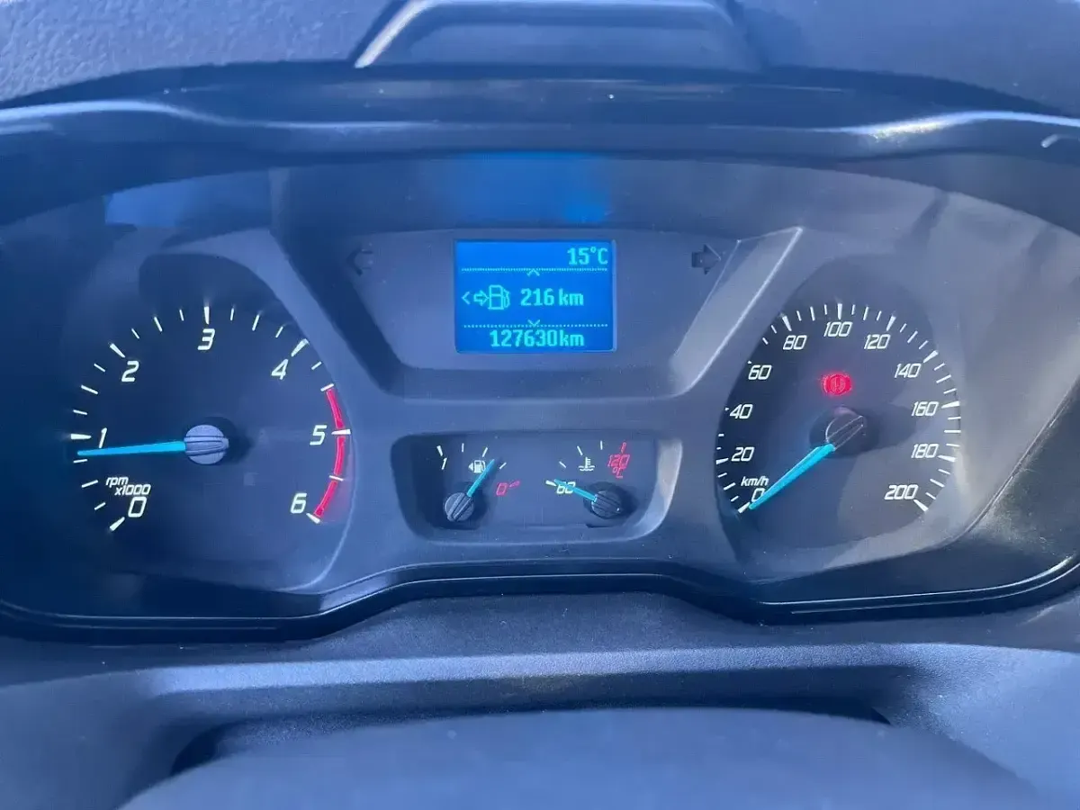 Usado Ford Transit Trend 130 CV (95 kW) 2017 Blanco Van