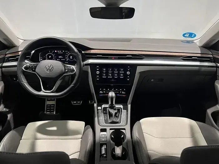 Usado VW Arteon Elegance 218 CV (160 kW) 2021 Azul