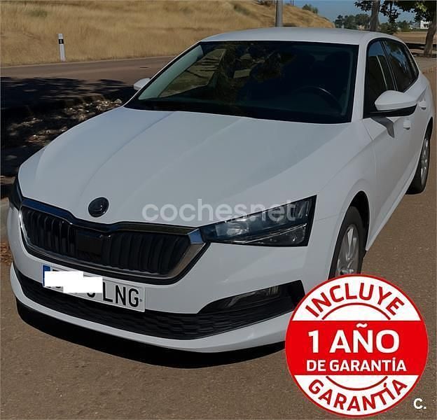Blanco Usado 2021 Skoda Scala Ambition Utilitario | 12.970 € (Precio justo) - Imagen 1/4