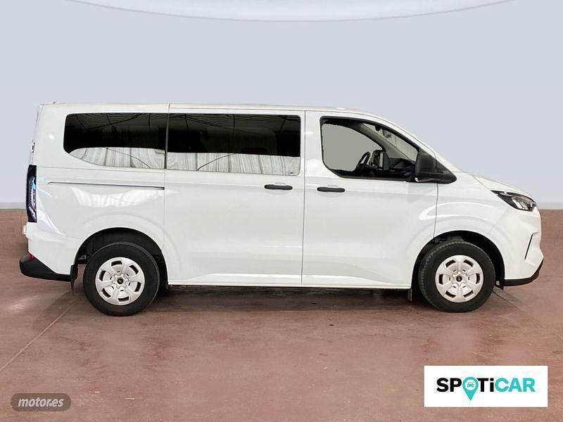 Usado Ford Transit Custom Trend 136 CV (100 kW) 2024 Blanco Familiar
