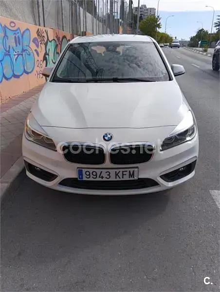 Usado BMW 218 136 CV (100 kW) 2017 Blanco Familiar