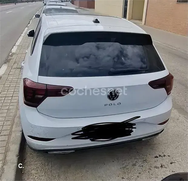 Usado VW Polo R-line 95 CV (69 kW) 2022 Blanco Utilitario