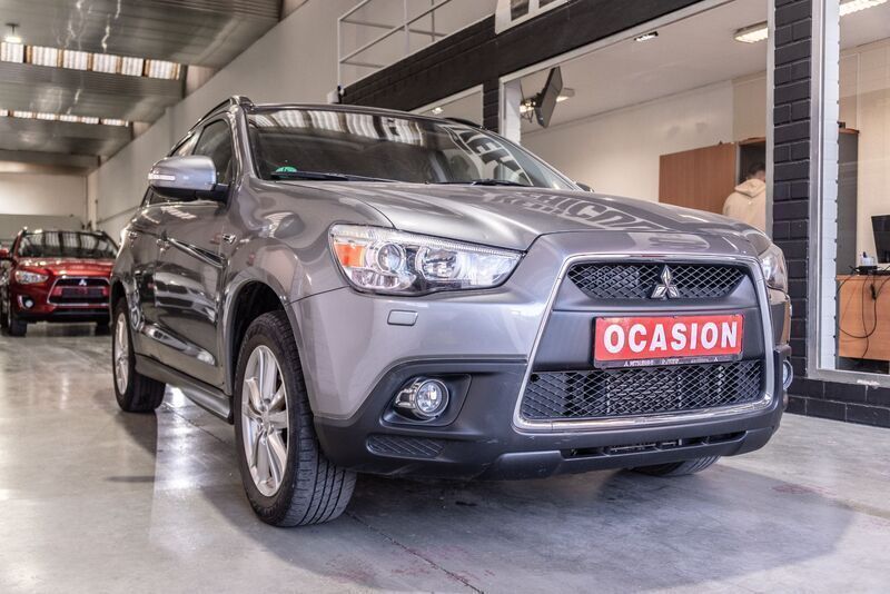 Usado Mitsubishi ASX Motion 116 CV (85 kW) 2010 Gris SUV