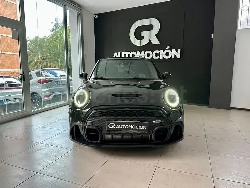 Usado Mini John Cooper Works 231 CV (169 kW) 2022 Negro Utilitario