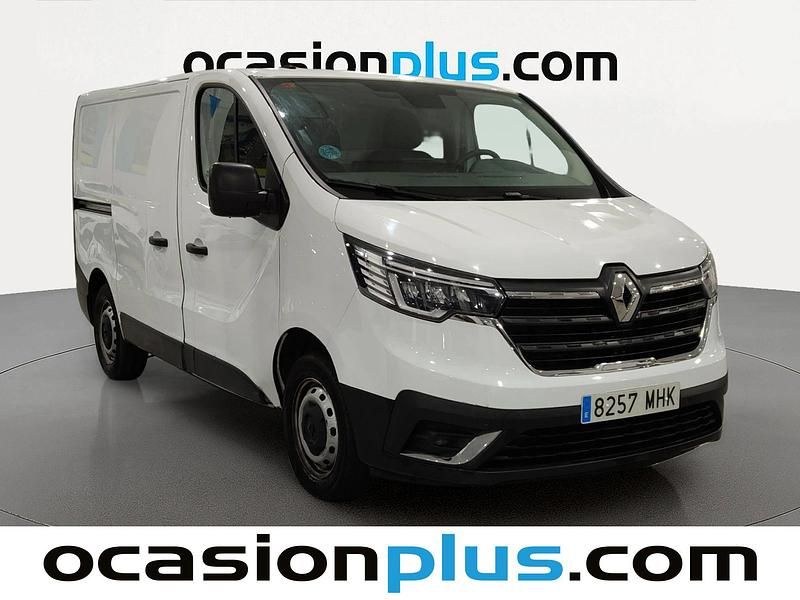 Usado Renault Trafic 130 CV (95 kW) 2023 Blanco Monovolumen