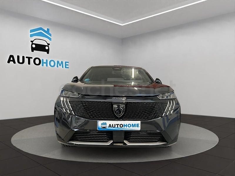 Usado Peugeot 3008 Allure 136 CV (100 kW) 2024 Gris / plata SUV