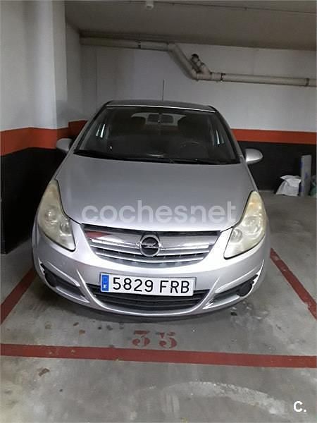 Gris / plata Usado 2007 Opel Corsa Sport Berlina | 3300 € (Buen precio) - Imagen 1/4