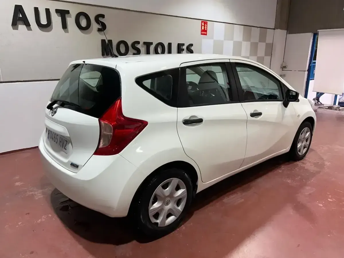 Usado Nissan Note Premium Edition 90 CV (66 kW) 2014 Blanco Utilitario