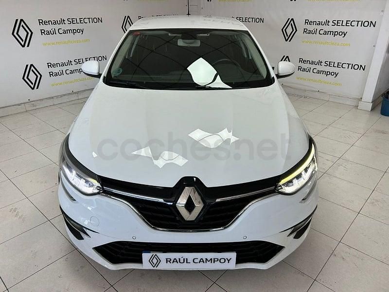 Usado Renault Mégane IV Life 115 CV (84 kW) 2021 Blanco Berlina