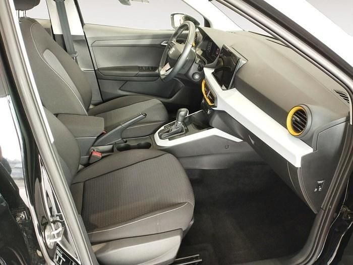 Usado Seat Arona Style 115 CV (84 kW) 2024 Negro SUV