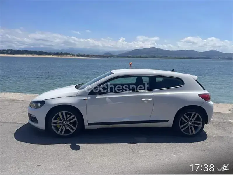 Usado VW Scirocco 160 CV (117 kW) 2013 Blanco Coupe