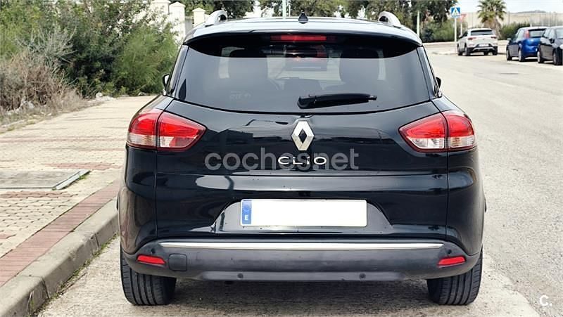 Begagnad Renault Clio GrandTour Zen 90 HK (66 kW) 2018 Svart Kombi