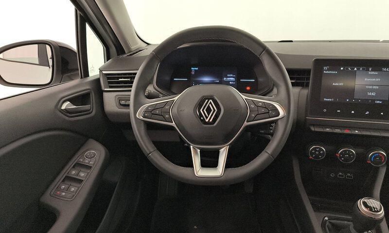 Usado Renault Clio V Evolution 100 CV (73 kW) 2024 Blanco Berlina