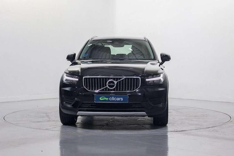 Usado Volvo XC40 Inscription 179 CV (131 kW) 2021 Negro SUV