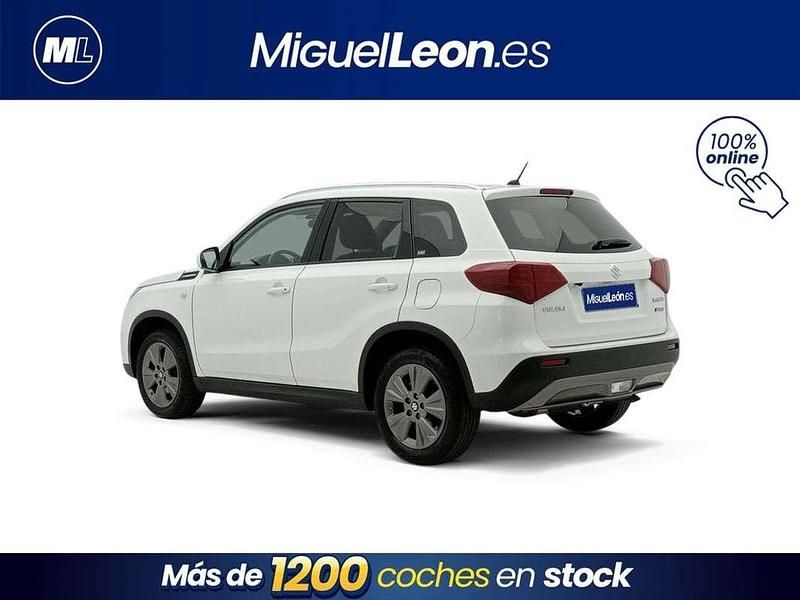 Usado Suzuki Vitara 131 CV (96 kW) 2023 Blanco SUV