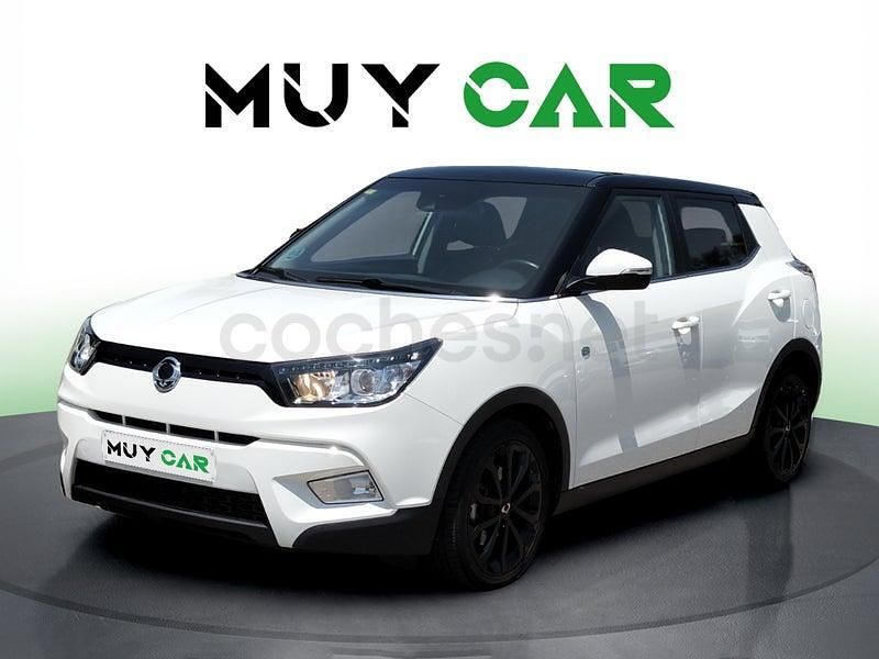 Usado Ssangyong (KGM) Tivoli 115 CV (84 kW) 2018 Blanco SUV
