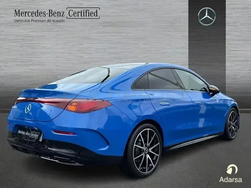 Usado Mercedes CLA180 136 CV (100 kW) 2026 Azul Berlina
