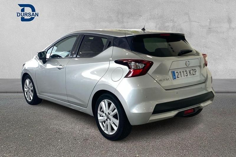 Usado Nissan Micra Acenta 100 CV (73 kW) 2019 Gris Utilitario