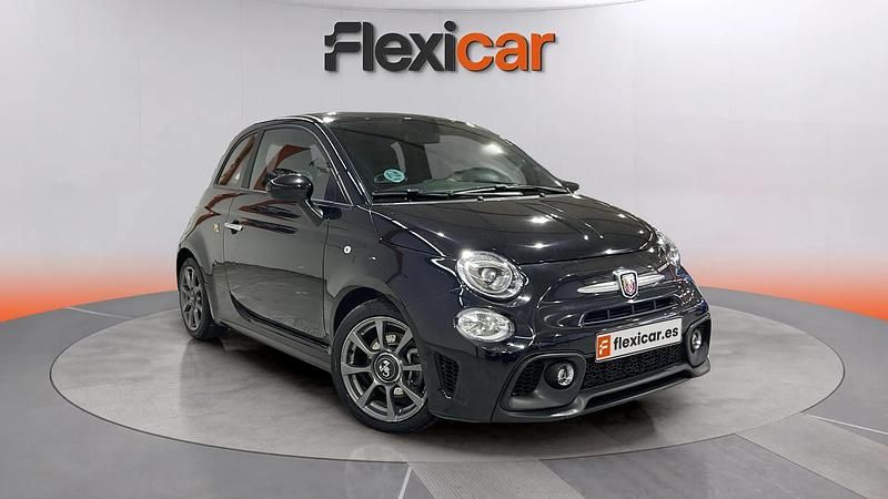 Usado Abarth 595 165 CV (121 kW) 2022 Negro Utilitario