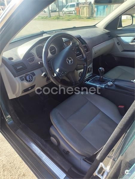Usado Mercedes C220 Avantgarde 170 CV (125 kW) 2008 Verde Berlina