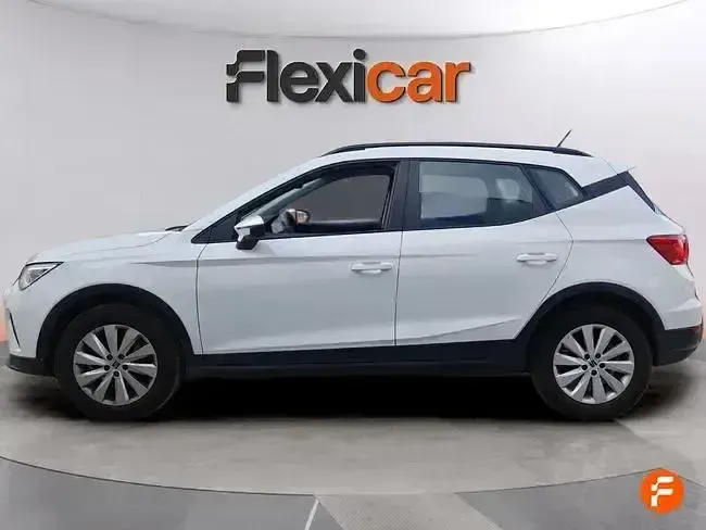 Używany Seat Arona Style 115 KM (84 kW) 2024 Biały SUV