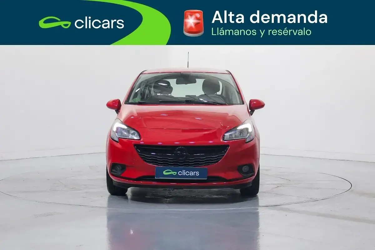 Usado Opel Corsa Selective 90 CV (66 kW) 2016 Rojo Utilitario