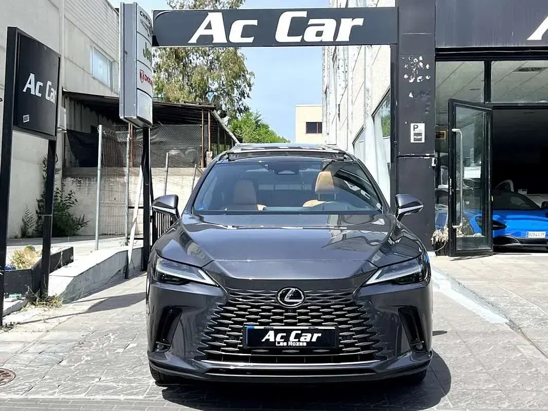Usado Lexus RX450h Executive Line 306 CV (225 kW) 2023 Gris SUV