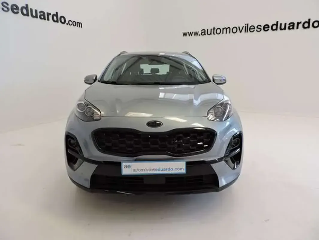 Usado Kia Sportage GT-Line 136 CV (100 kW) 2021 Gris SUV