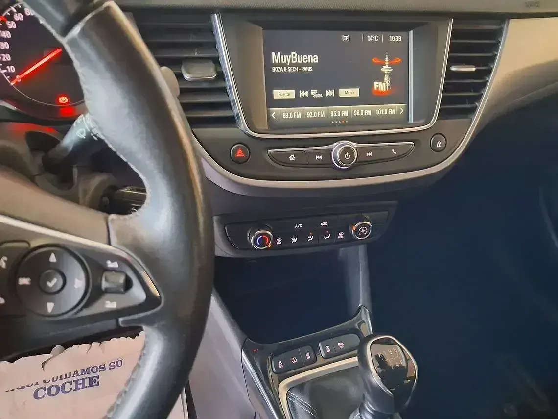 Usado Opel Crossland Edition 110 CV (80 kW) 2023 Blanco SUV