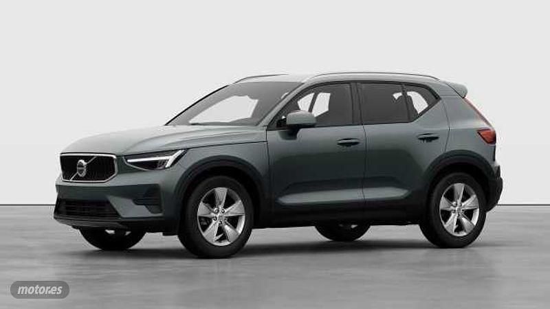 Oro Nuevo 2025 Volvo XC40 Core SUV | 38.900 € - Imagen 1/4