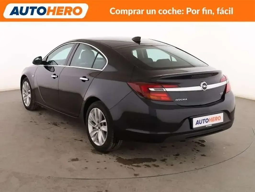 Usado Opel Insignia Excellence 135 CV (99 kW) 2017 Negro Berlina